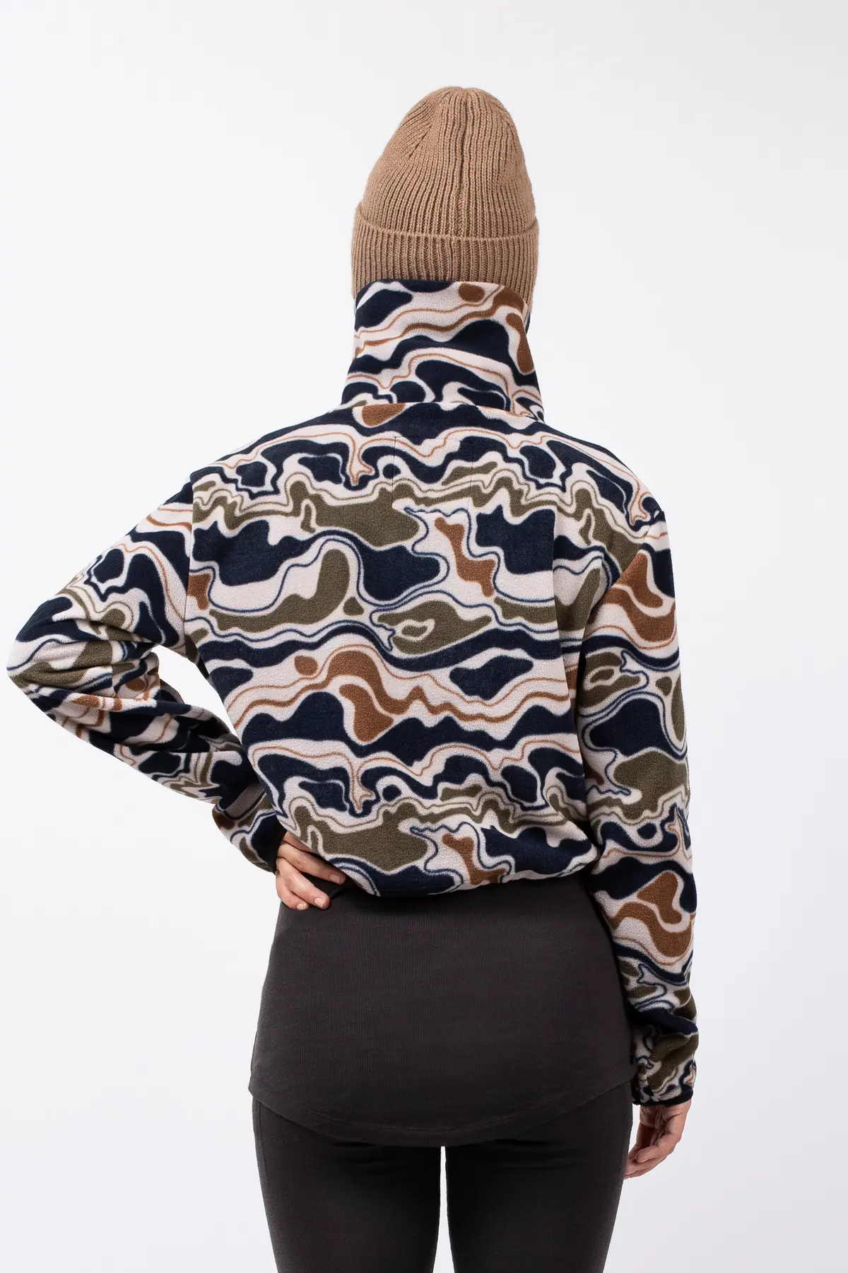 Peg Zip Cropped Fleece - Curve Camo