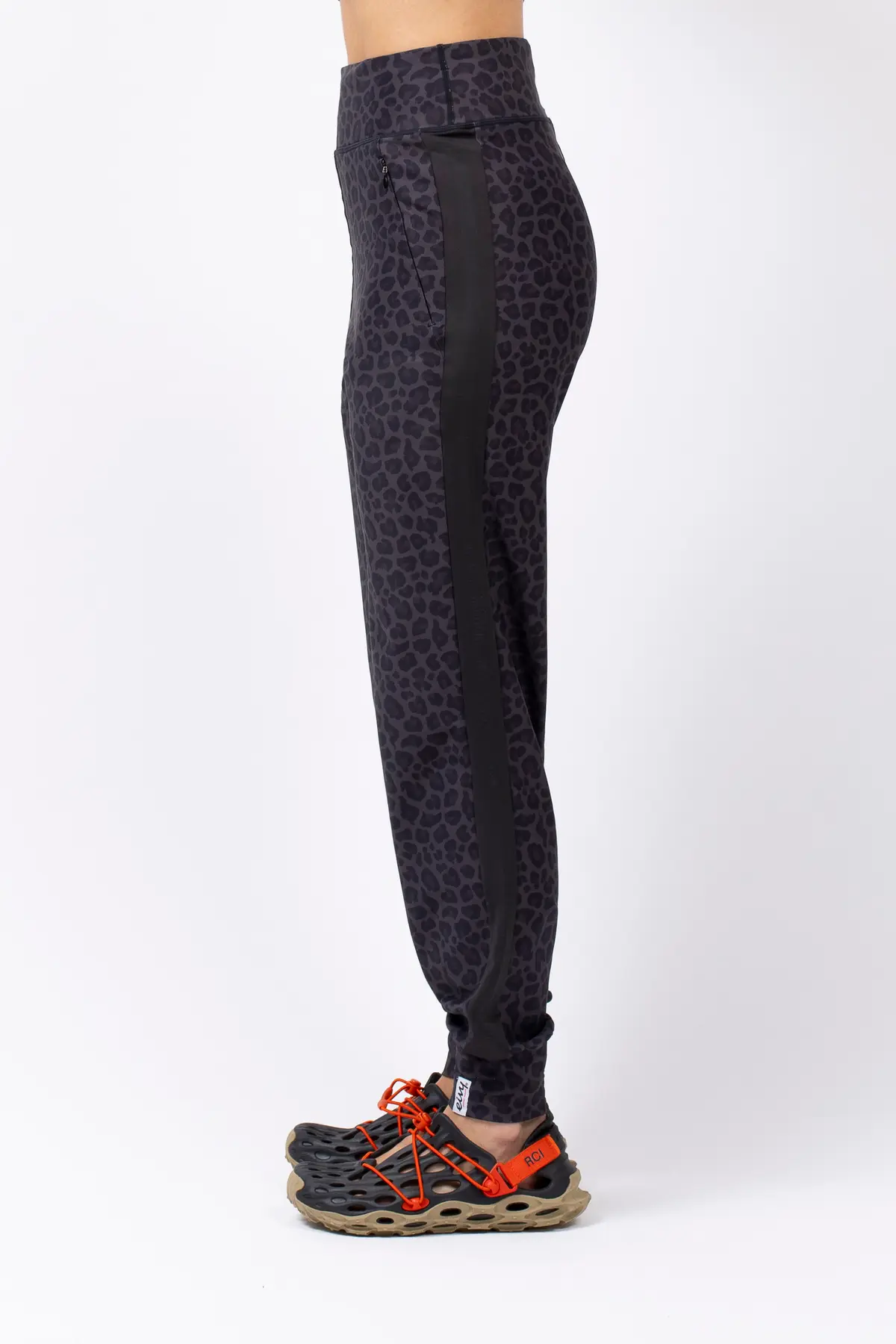 Journey Travel Pants - Black Leopard | S