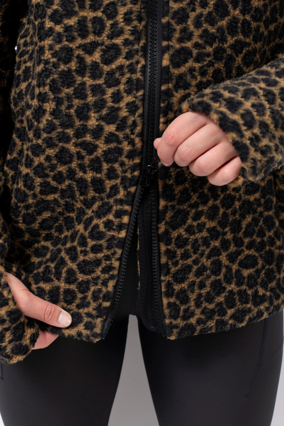 Versa Sherpa Jacket - Leopard