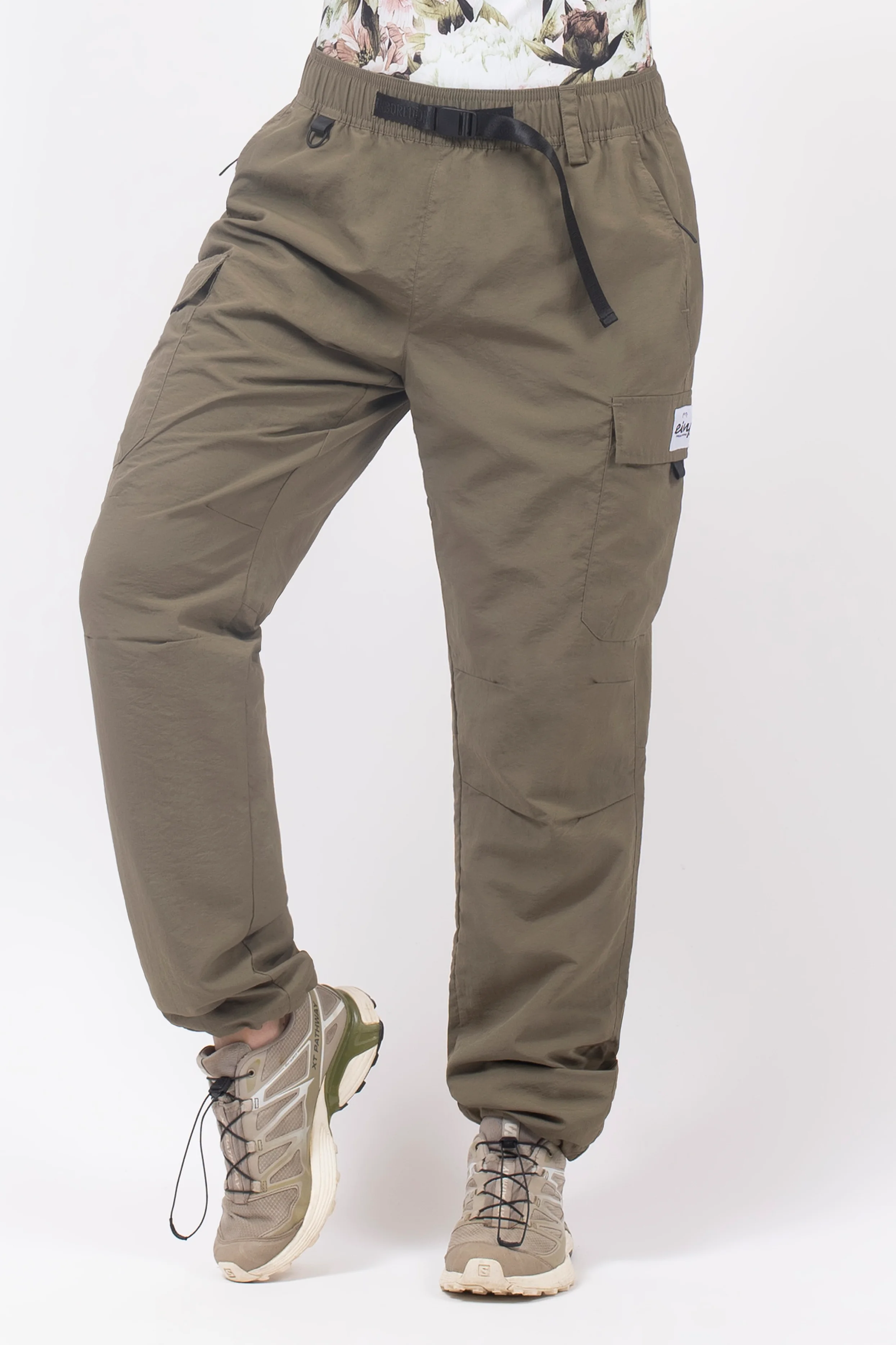Fitted Outdoor Pants - Olive