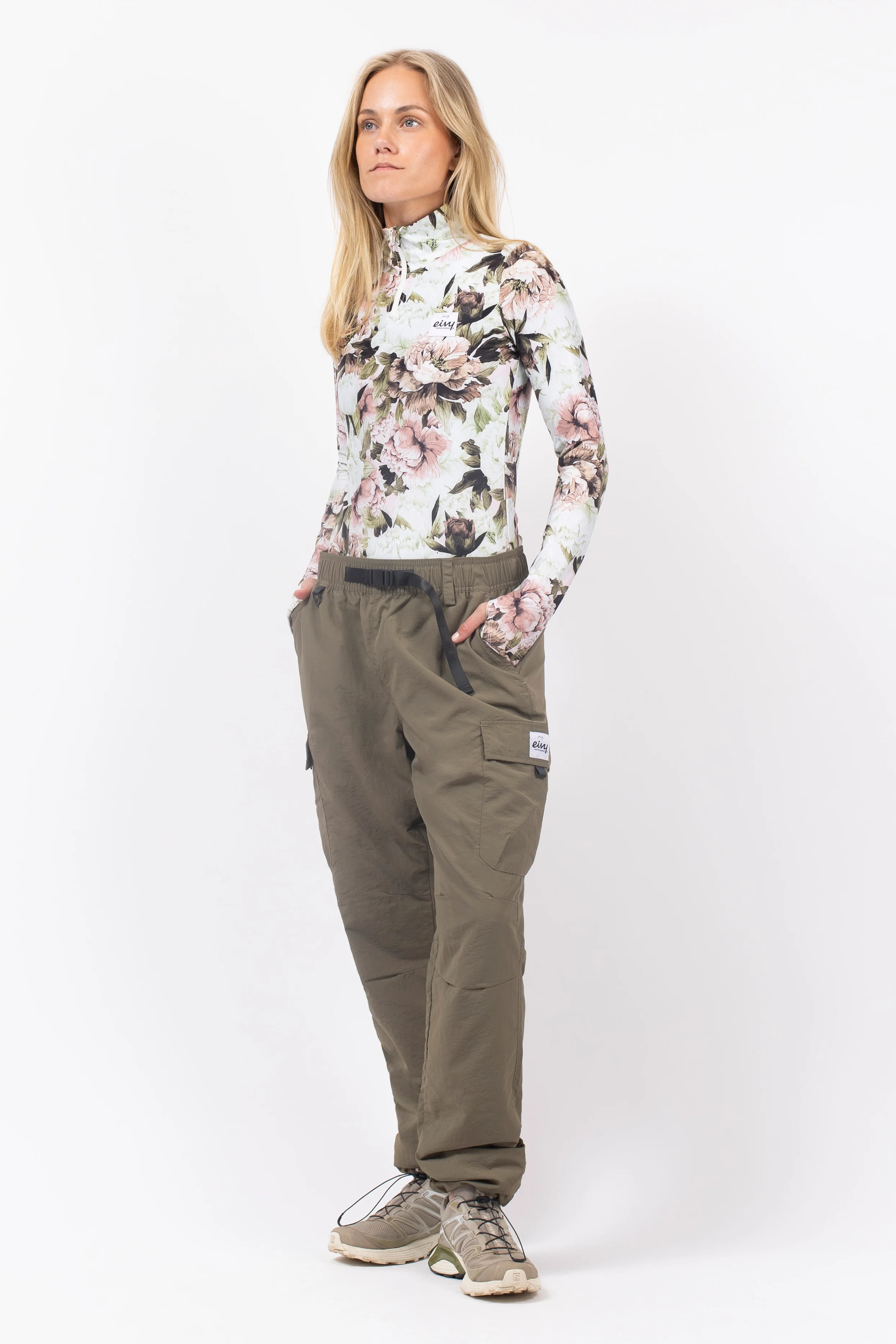 Fitted Outdoor Pants - Olive