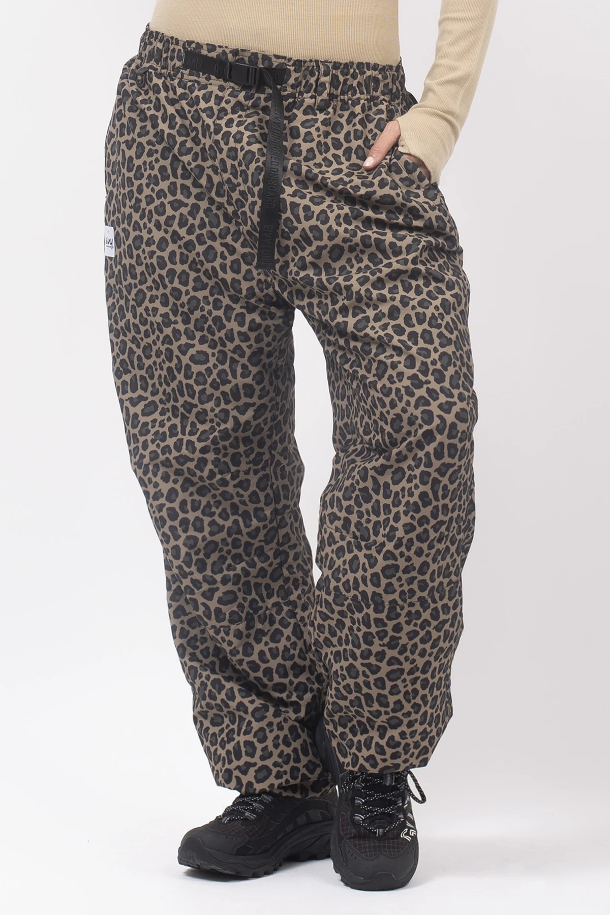 Oversized Outdoor Pants - Leopard