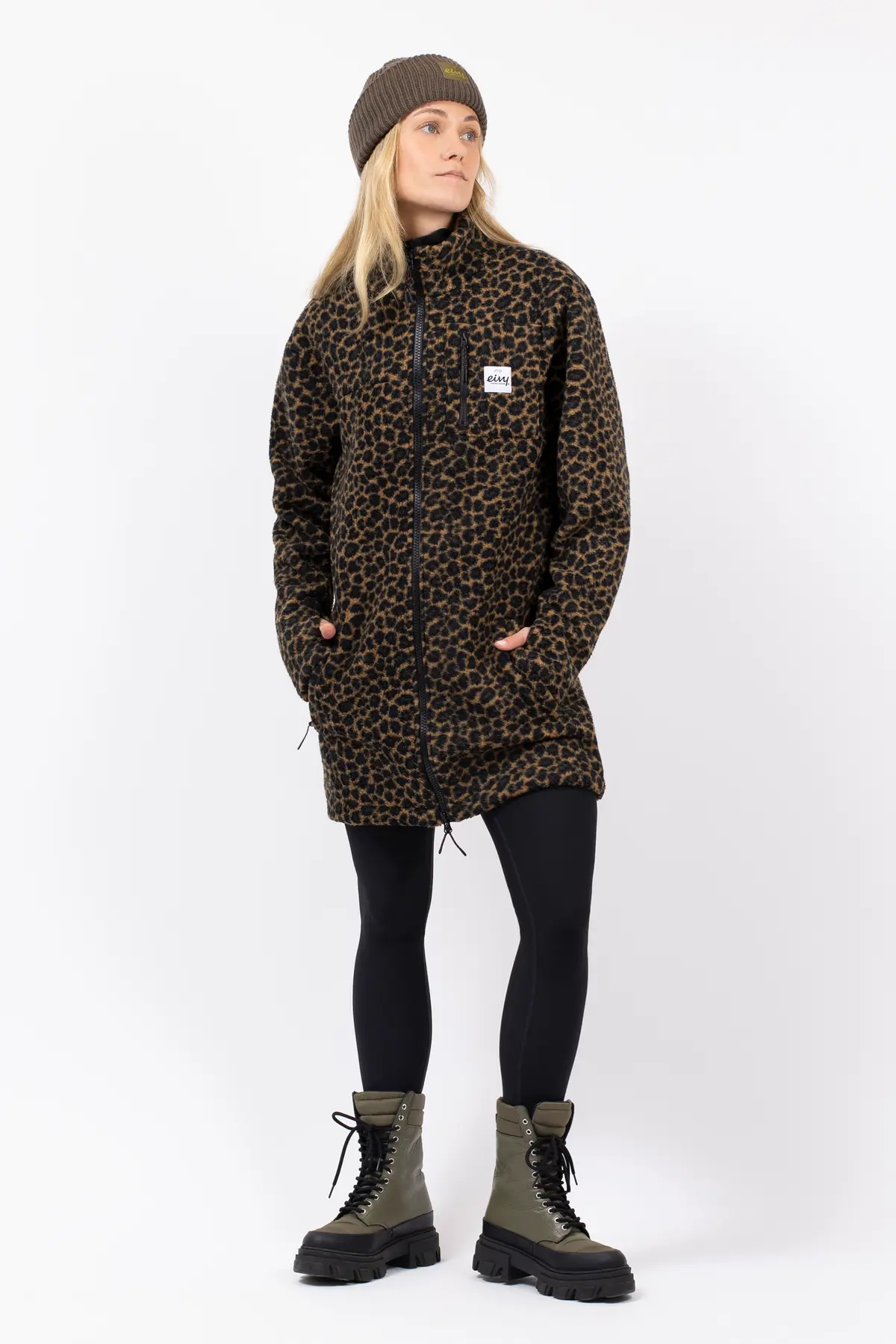Versa Sherpa Coat - Leopard