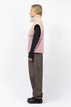 Ball Fleece Vest - Sand / Faded Woodrose