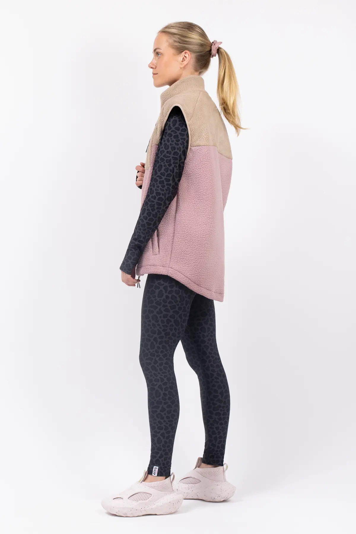 Lumberjackie Sherpa Vest - Sand / Faded Woodrose