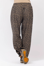 Versa Travel Pants - Leopard