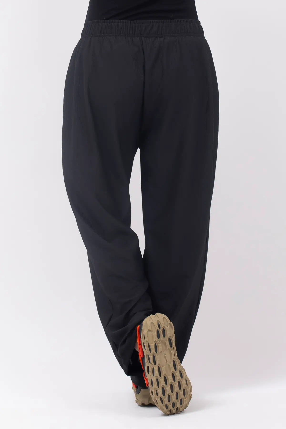 Versa Travel Rib Pants - Black
