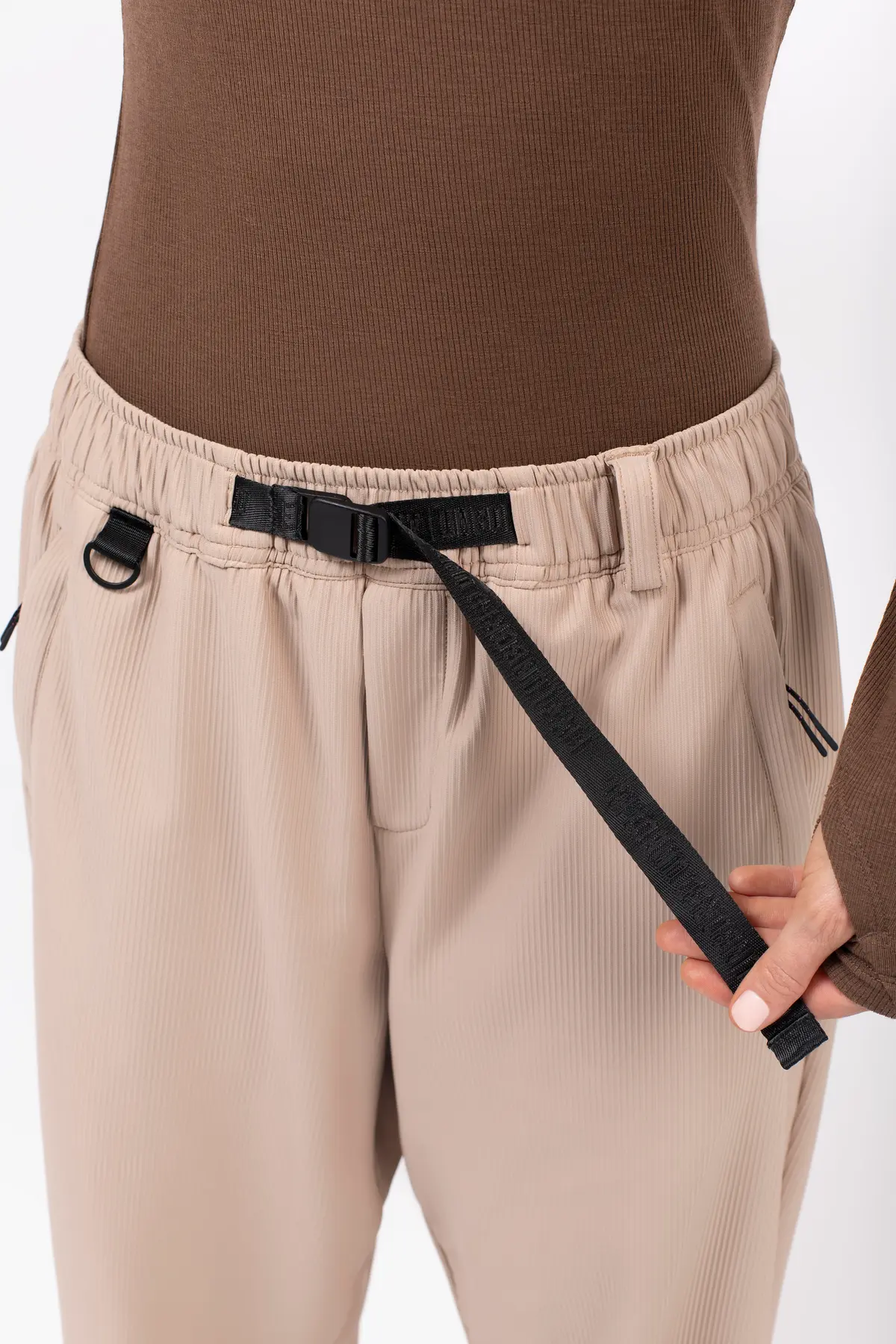Versa Travel Rib Pants - Sand