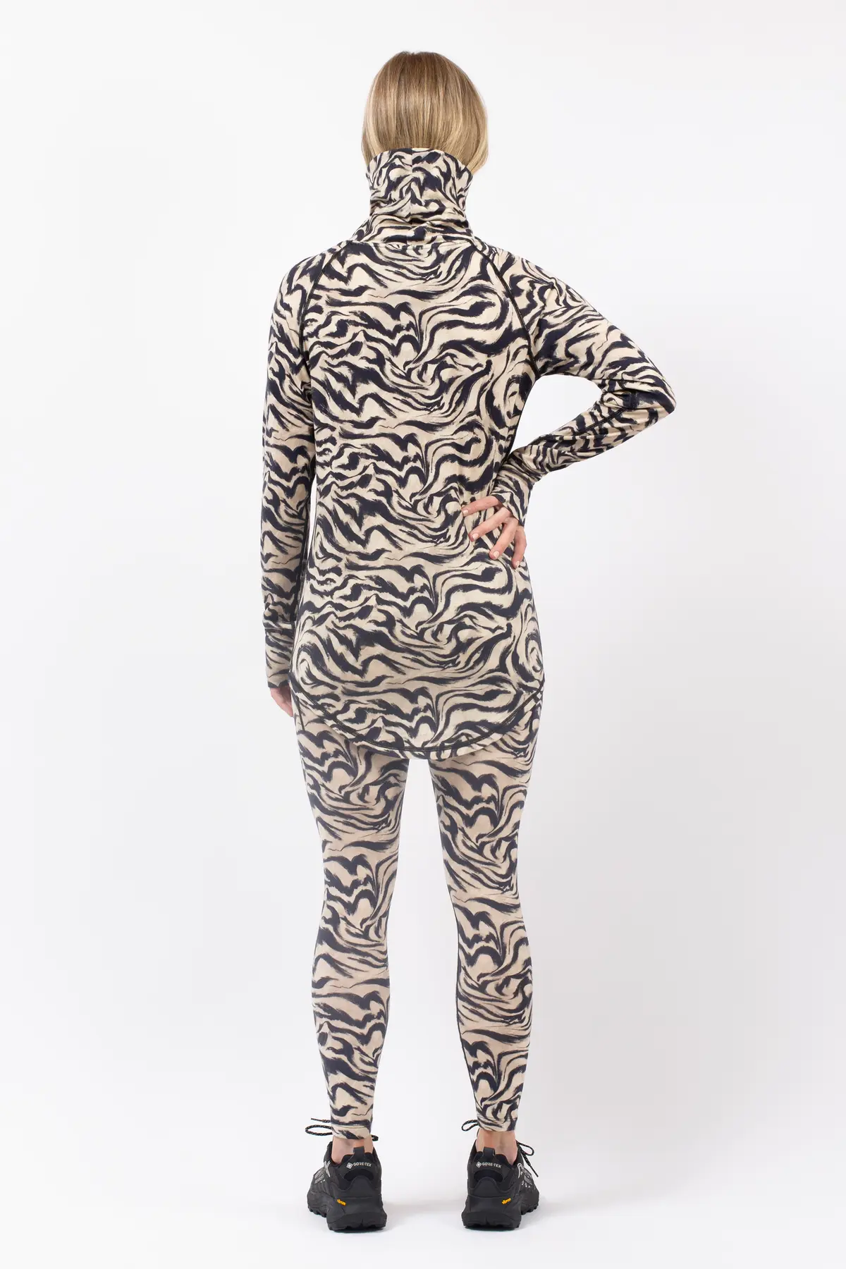 Icecold Merino Wool Top - Animal Swirl | S