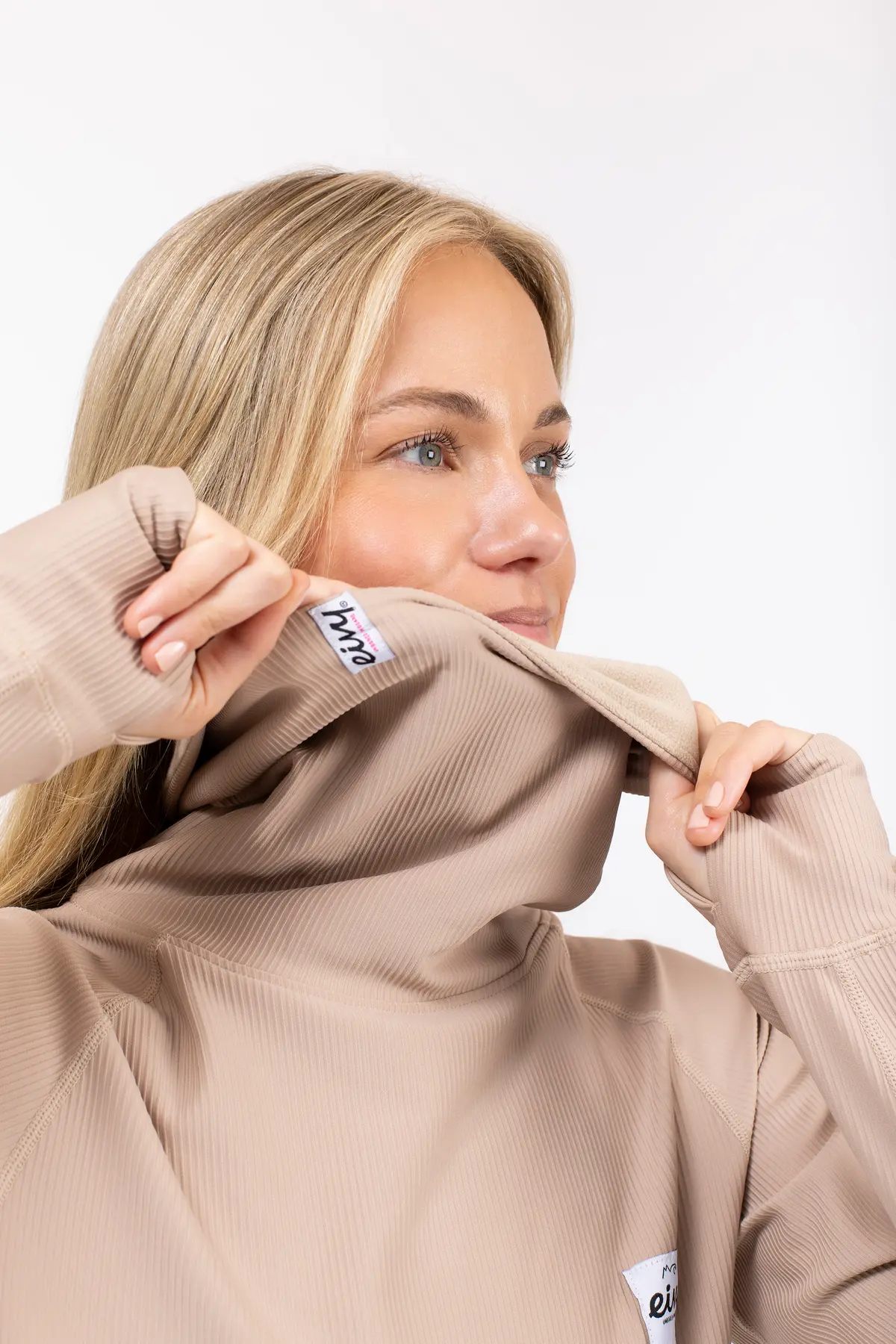 Icecold Gaiter Rib Top - Sand