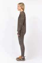 Versa Loose Fit Top - Leopard | XXL