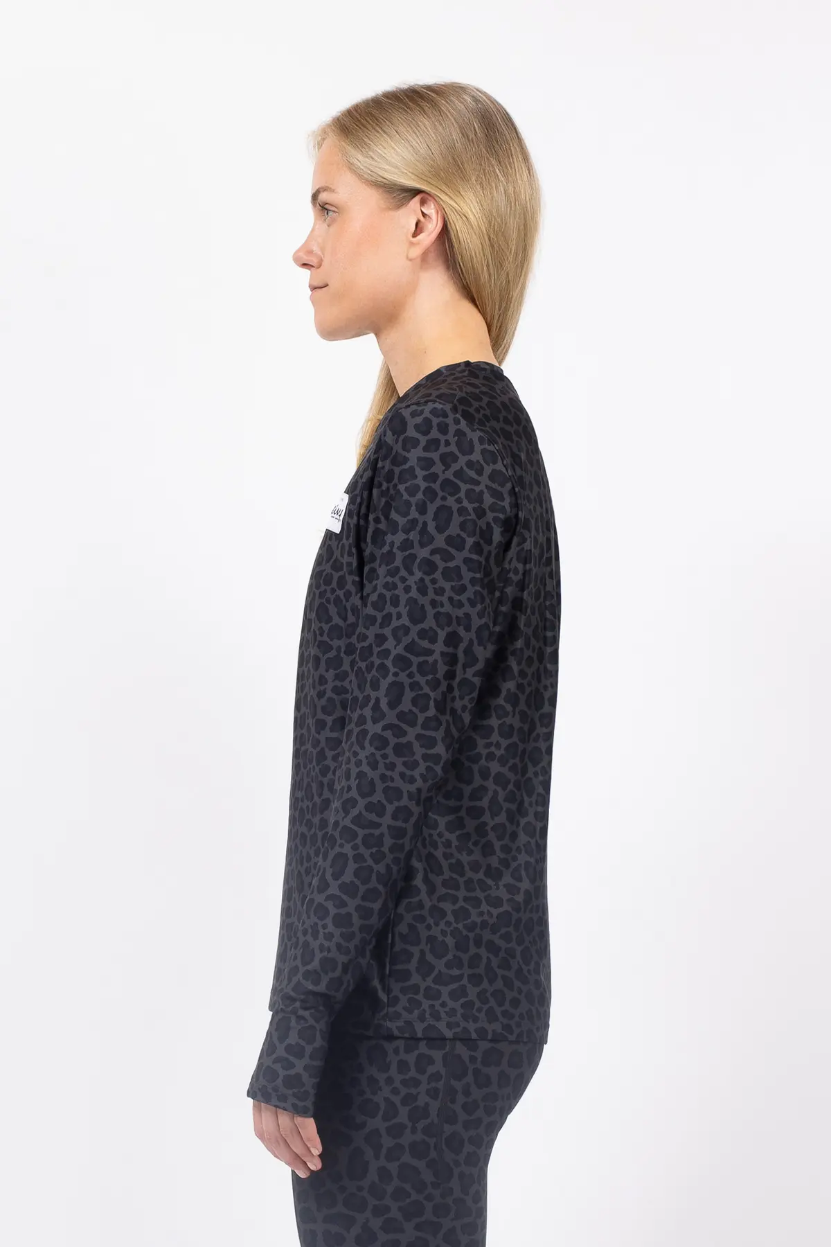 Versa Loose Fit Top - Black Leopard | XL