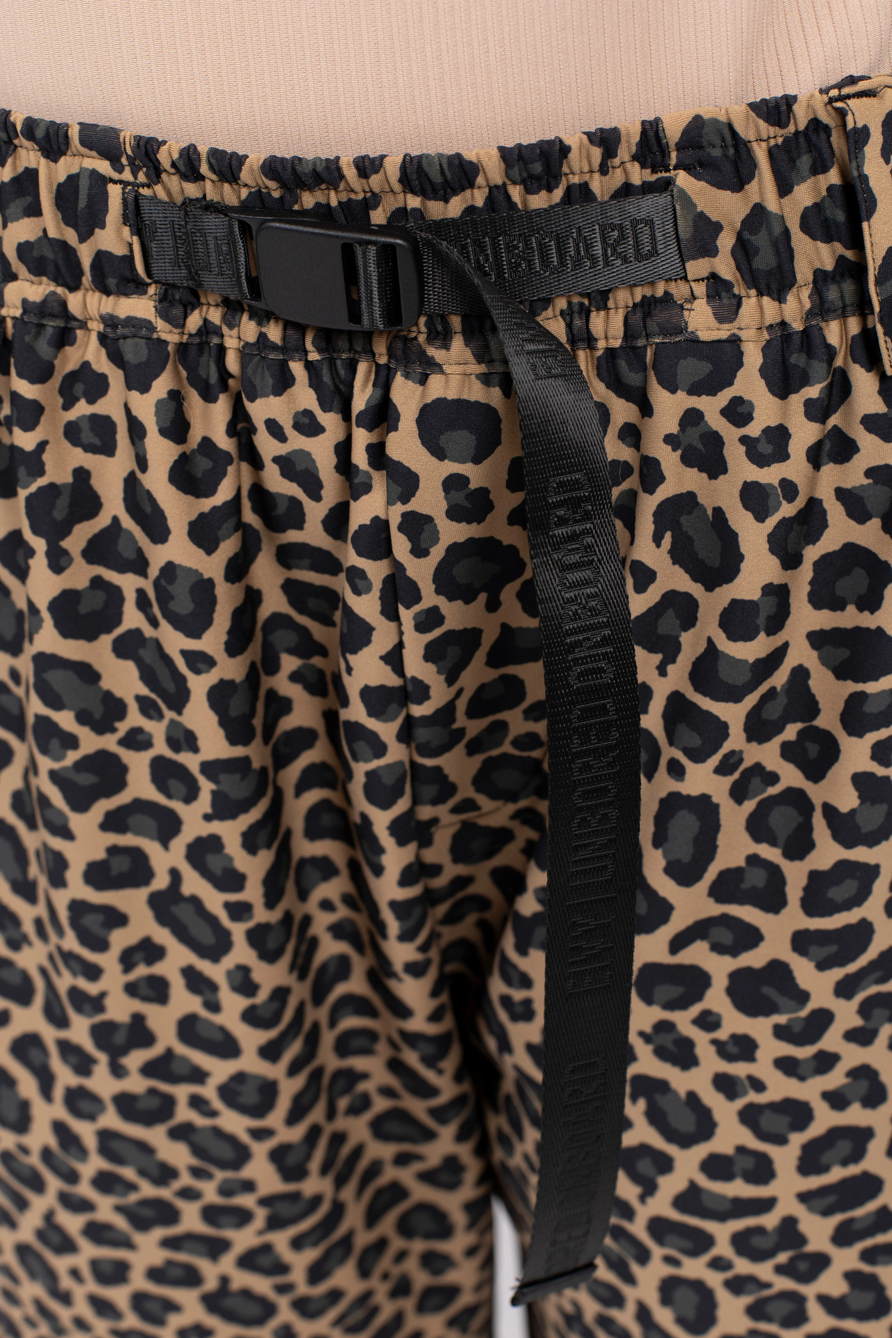 Versa Travel Pants - Leopard