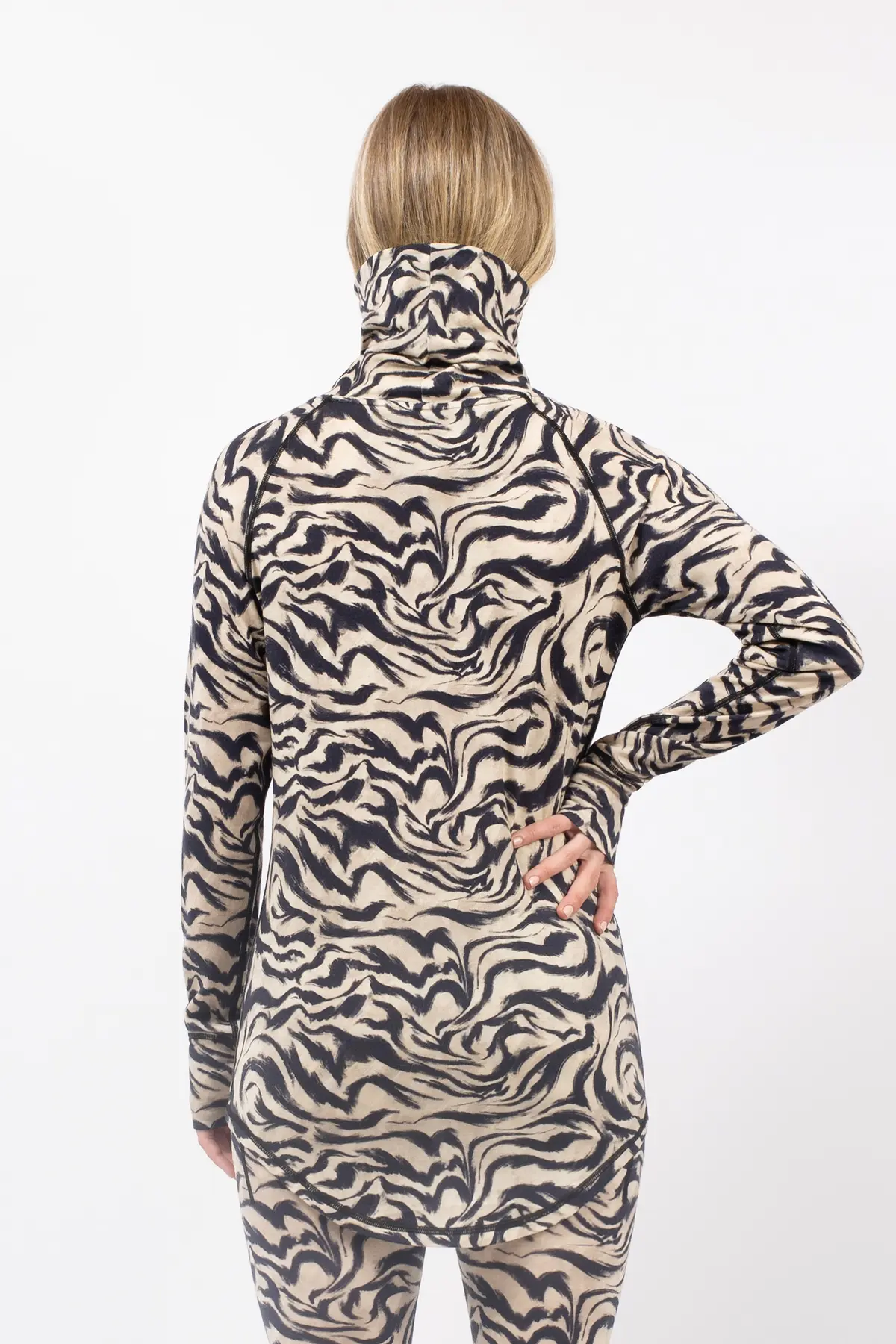 Icecold Merino Wool Top - Animal Swirl