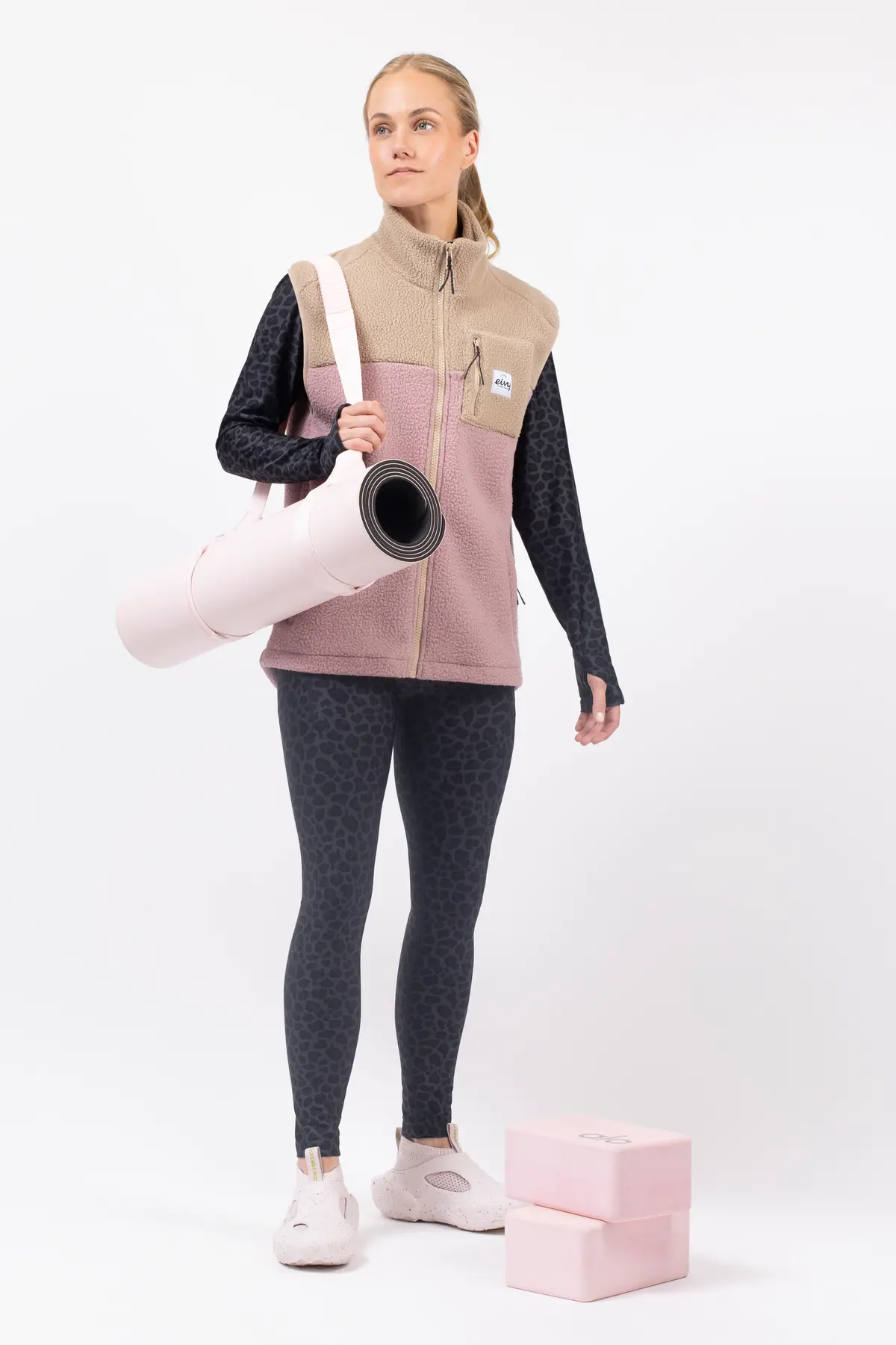 Lumberjackie Sherpa Vest - Sand / Faded Woodrose | L