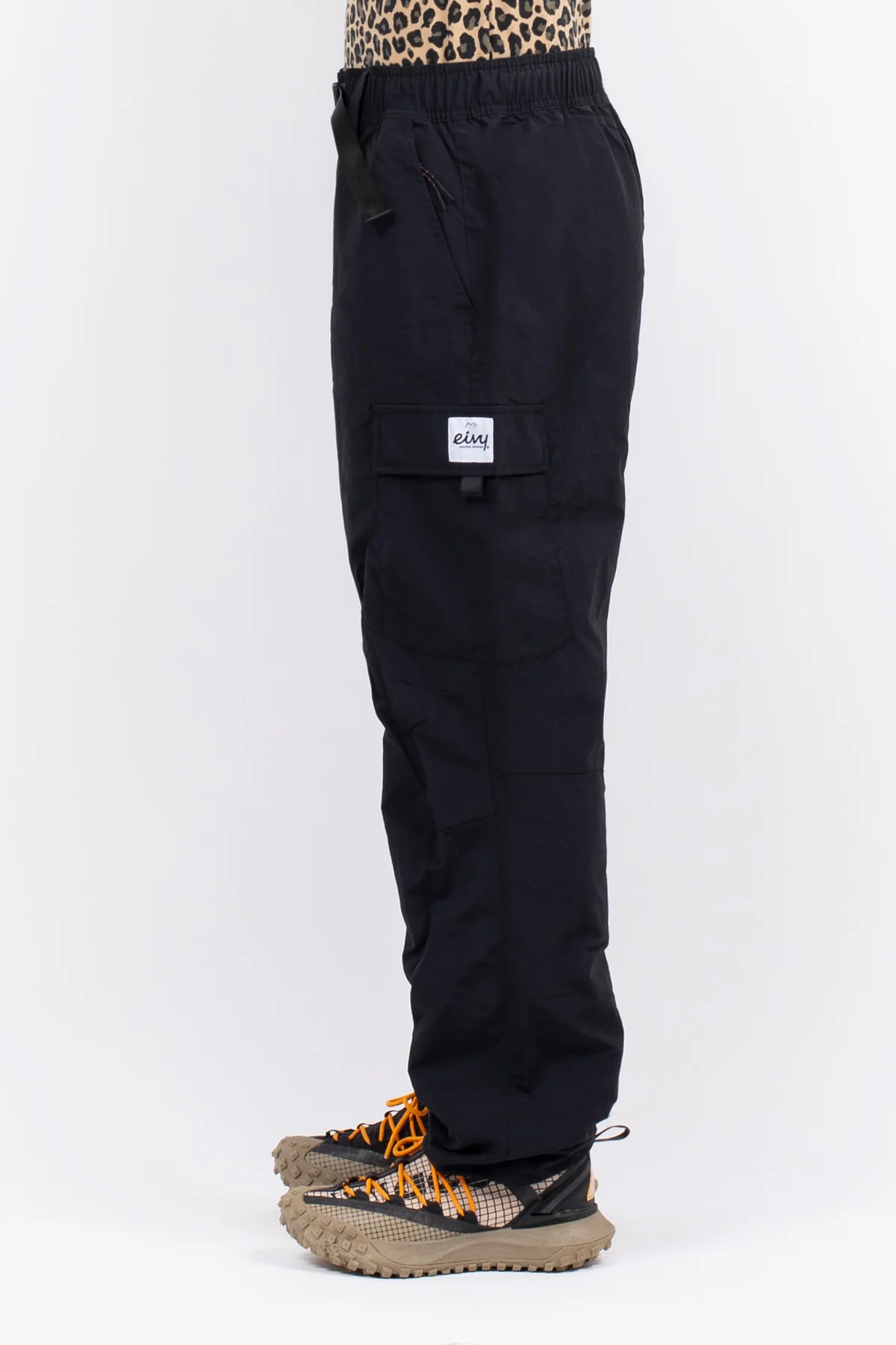 Fitted Outdoor Pants - Black
