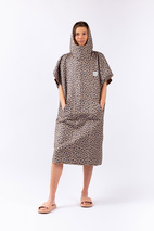 Packable Changing Robe - Leopard