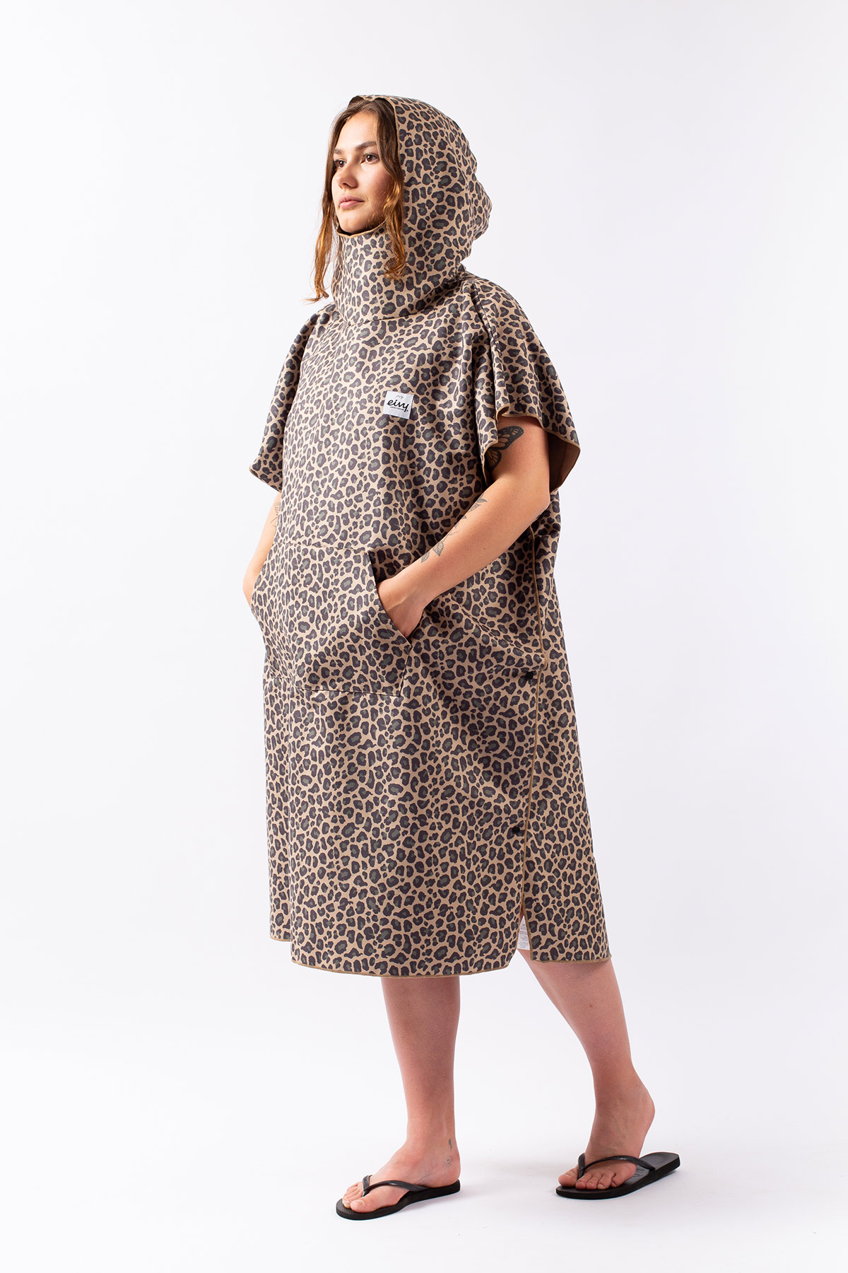 Packable Changing Robe - Leopard