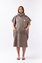 Packable Changing Robe - Leopard