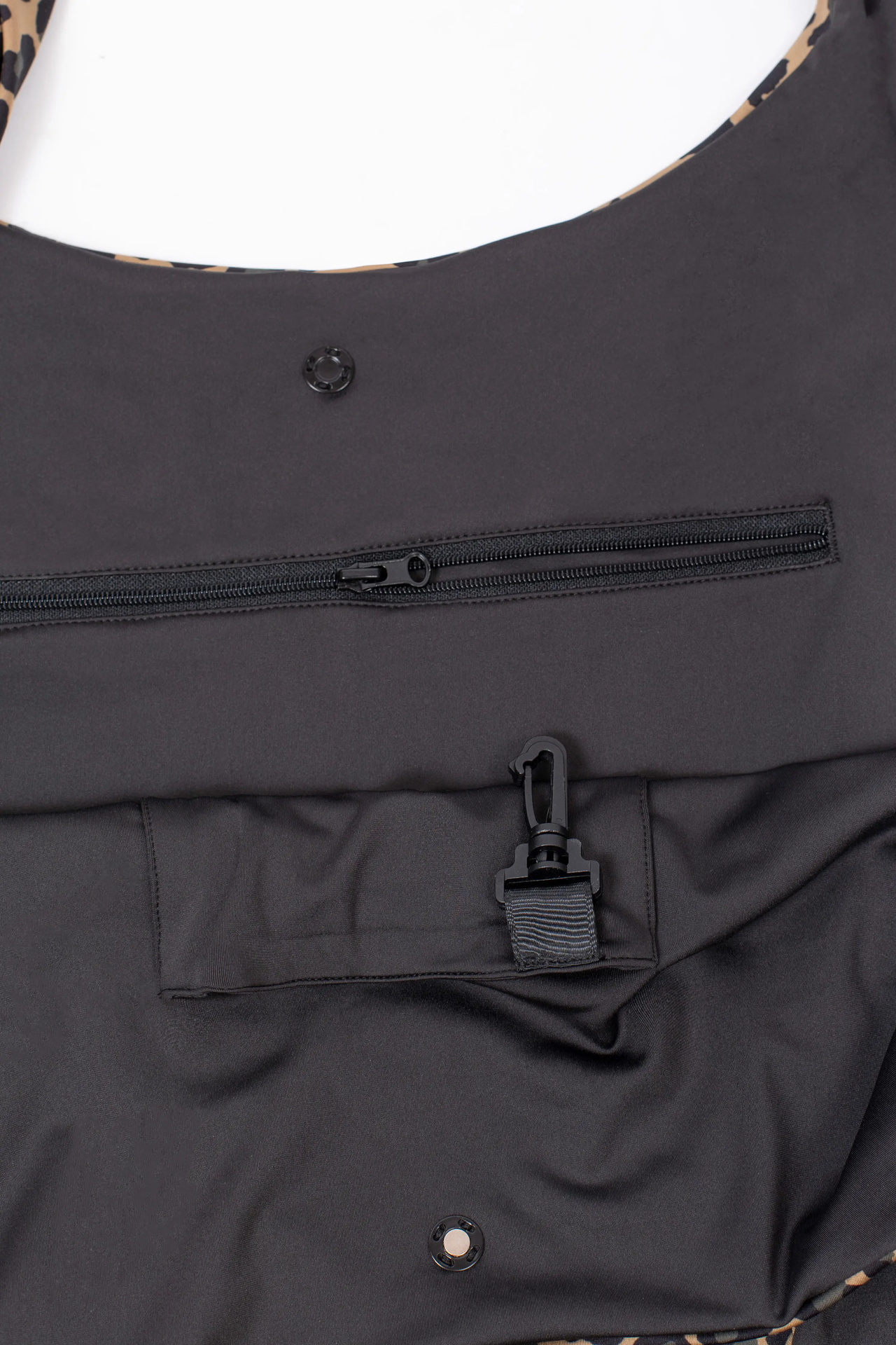 Expandable Carryall Bag - Leopard