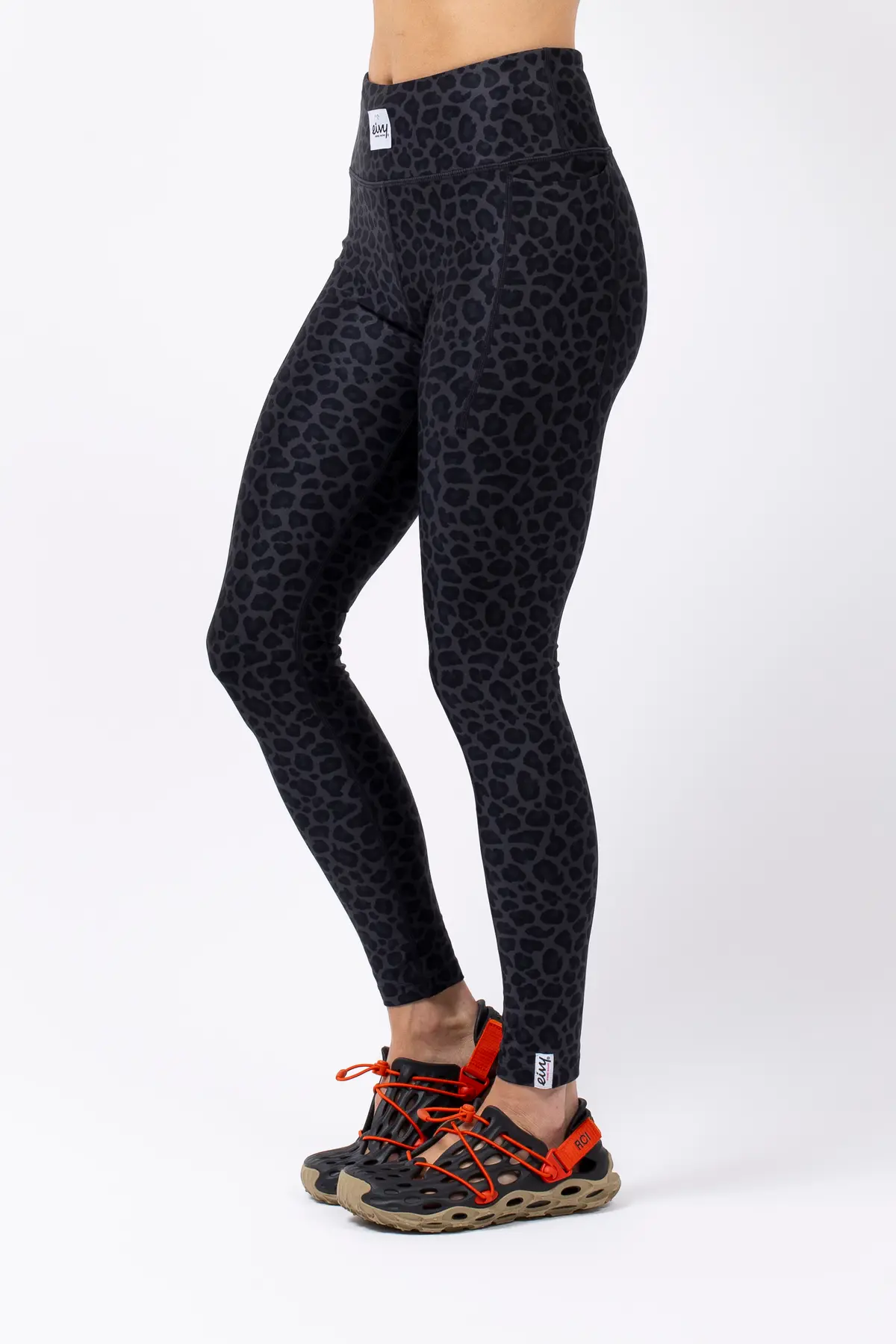 Pocket Tights - Black Leopard | XXL