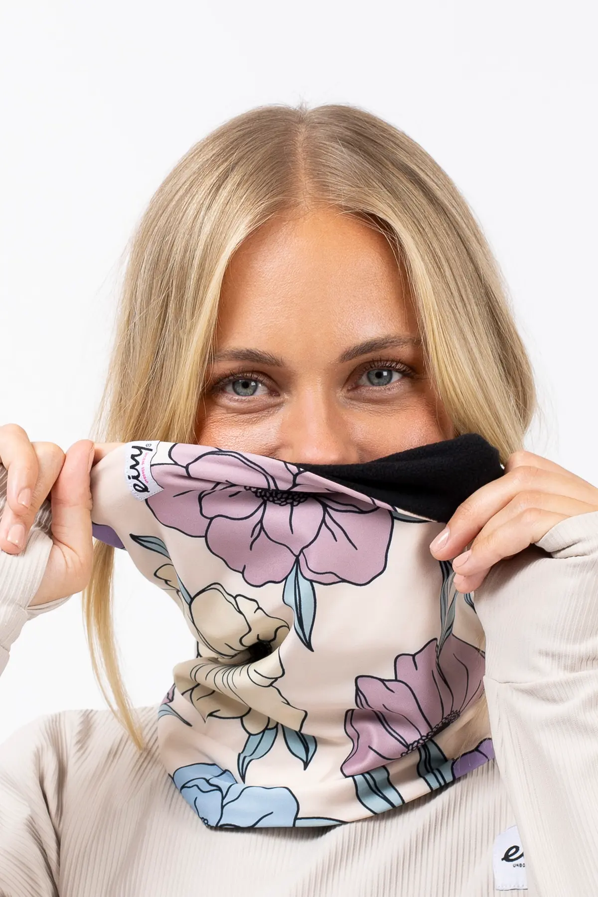 Colder Neckwarmer - Big Flower