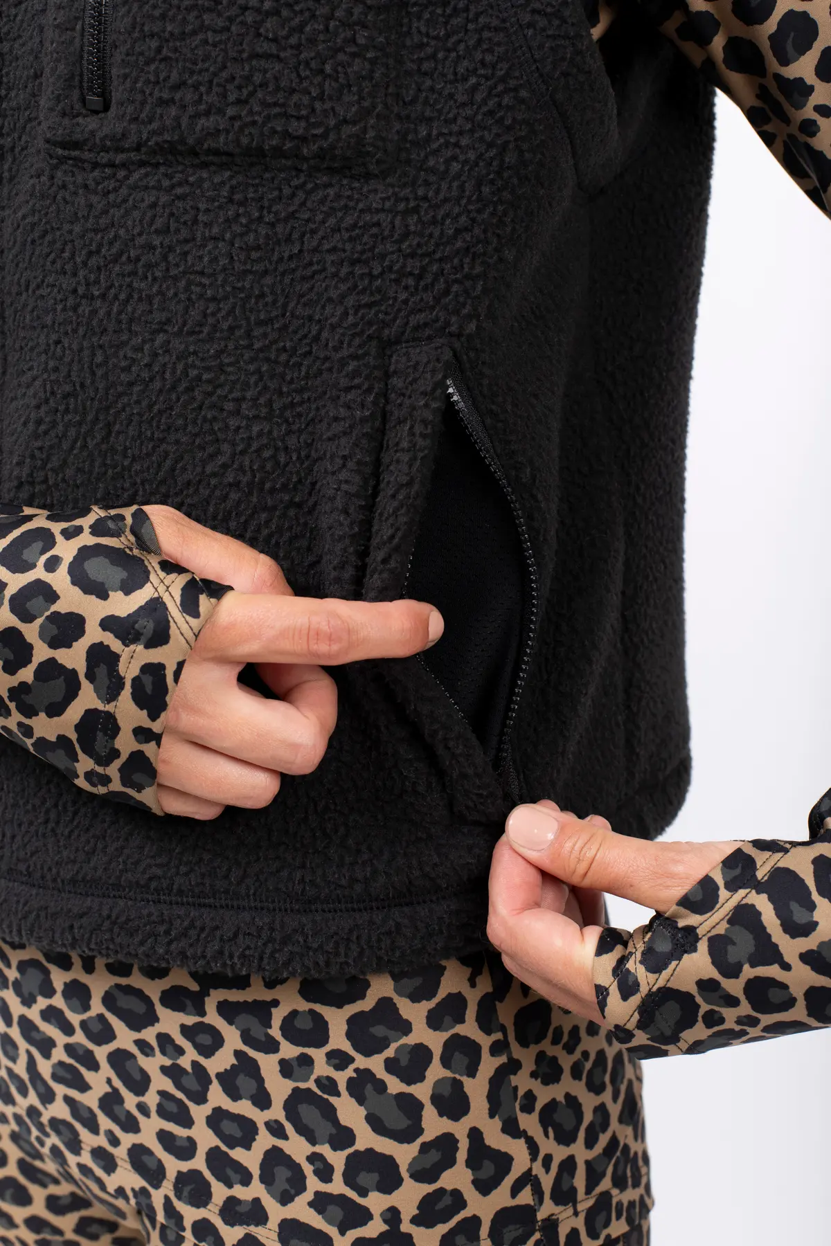 Boxy Sherpa Vest - Black